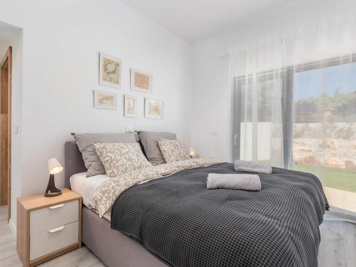 Villa Marko Aurelia By Interhome Tar-Vabriga Croácia